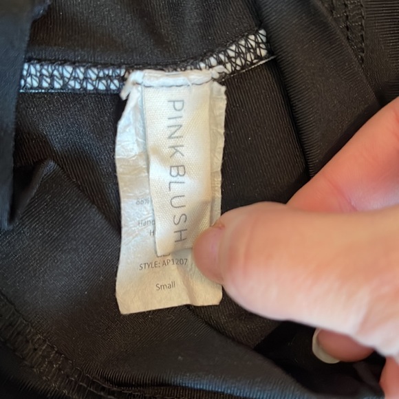 NWOT Pink Blush Maternity Athletic Leggings - Picture 2 of 2